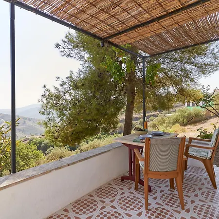 Holiday home Cortijo De Arriba *